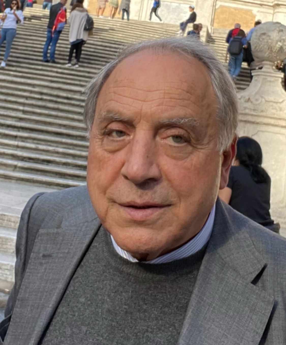 Dr Antonio Picardi